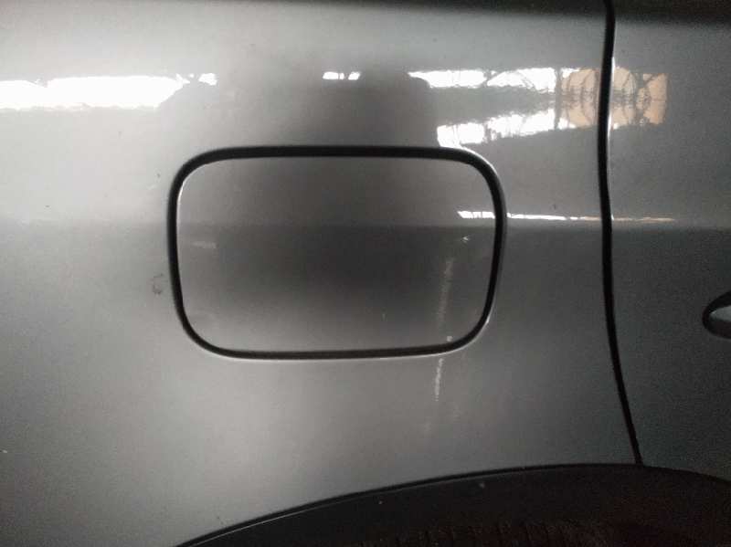 TAPA EXTERIOR COMBUSTIBLE