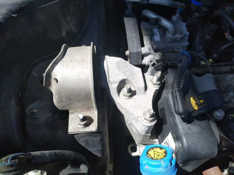 SOPORTE MOTOR