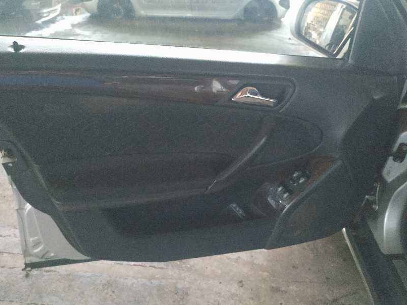 ELEVALUNAS DELANTERO IZQUIERDO