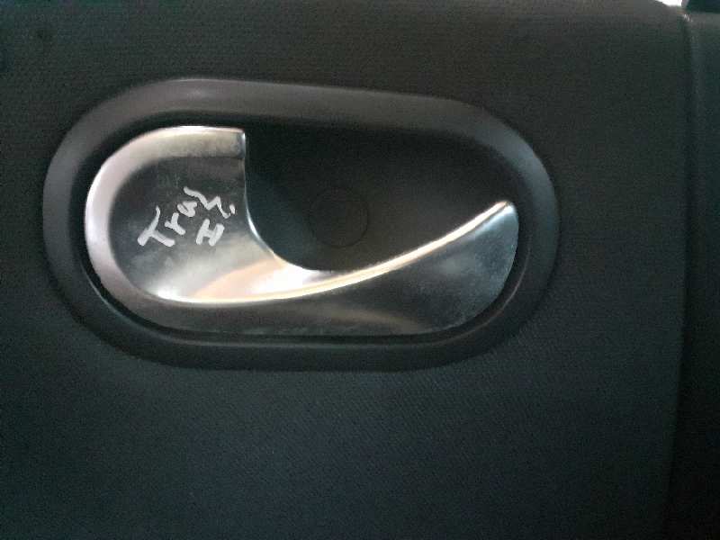 MANETA INTERIOR TRASERA IZQUIERDA