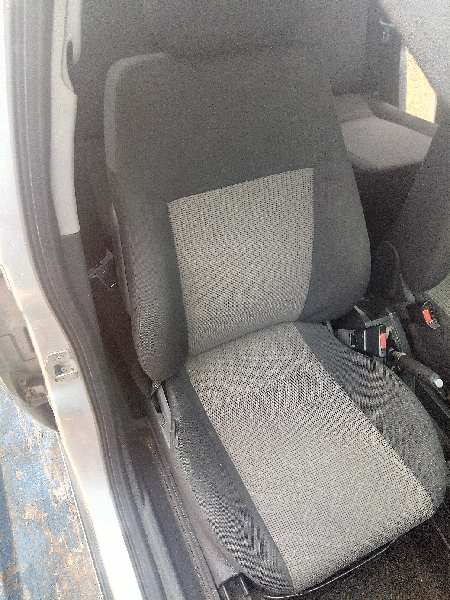 ASIENTO DELANTERO DERECHO