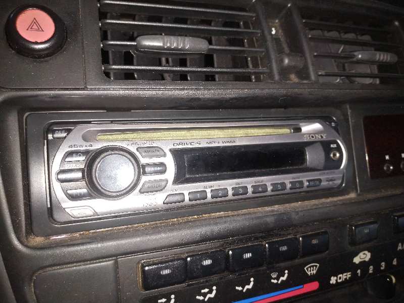 SISTEMA AUDIO - RADIO CD