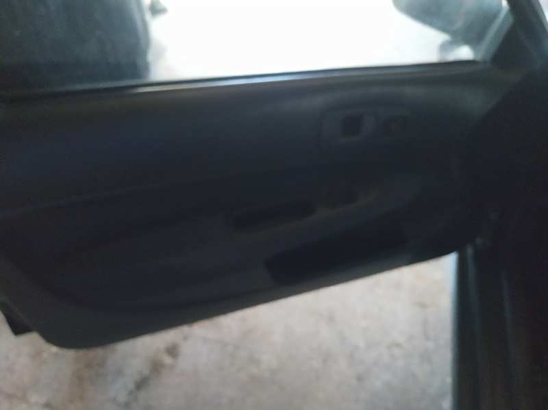 ELEVALUNAS DELANTERO IZQUIERDO