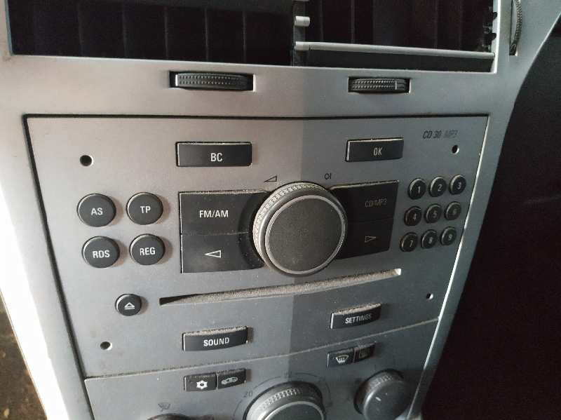 SISTEMA AUDIO - RADIO CD