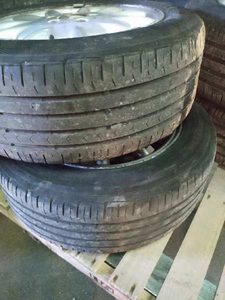 JUEGO DE LLANTAS