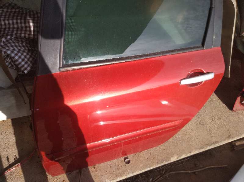 PUERTA TRASERA IZQUIERDA