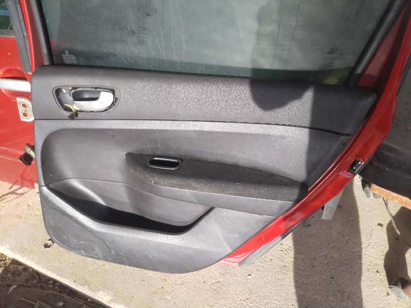 ELEVALUNAS TRASERO DERECHO