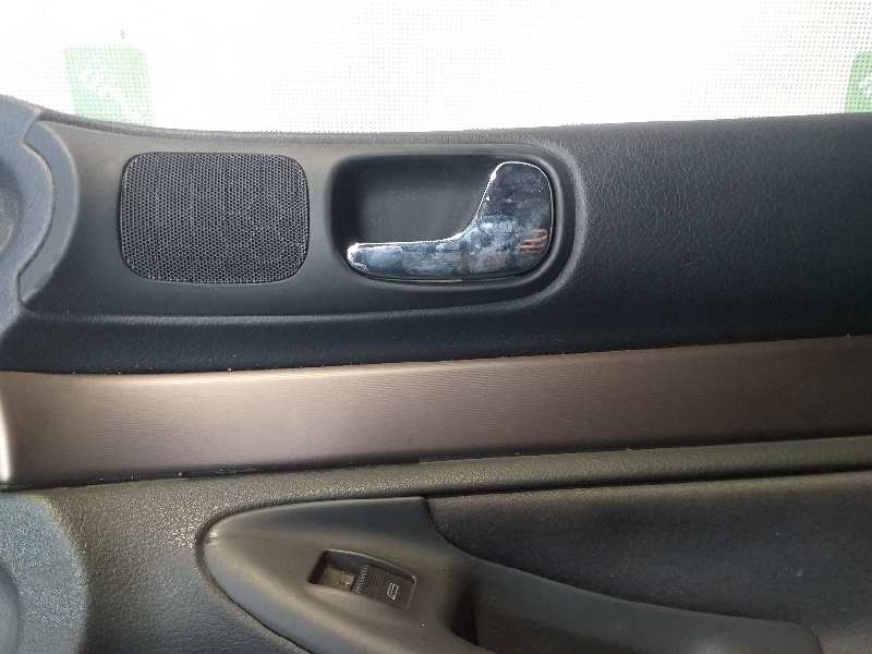 MANETA INTERIOR DELANTERA DERECHA