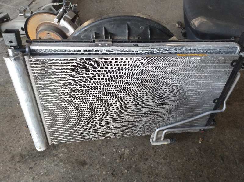 CONDENSADOR - RADIADOR  AIRE ACONDICIONADO