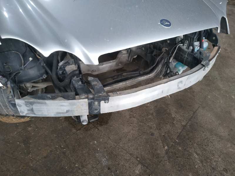 REFUERZO PARAGOLPES DELANTERO