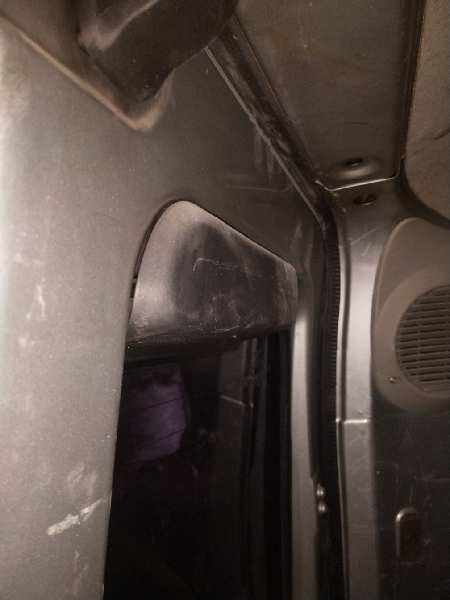 LUZ CENTRAL DE FRENO