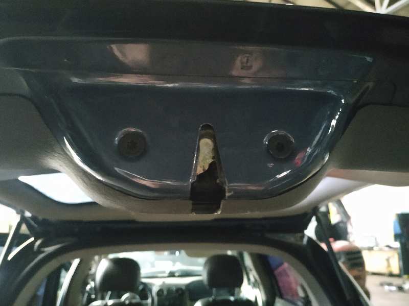 CERRADURA MALETERO - PORTON