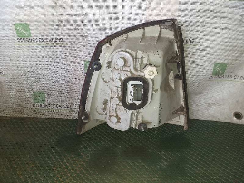 PILOTO TRASERO DERECHO