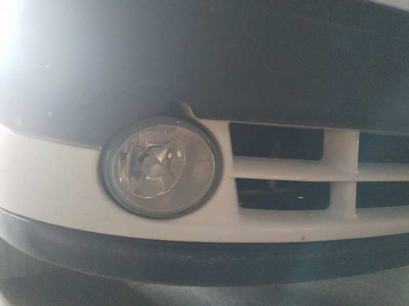 FARO ANTINIEBLA DERECHO