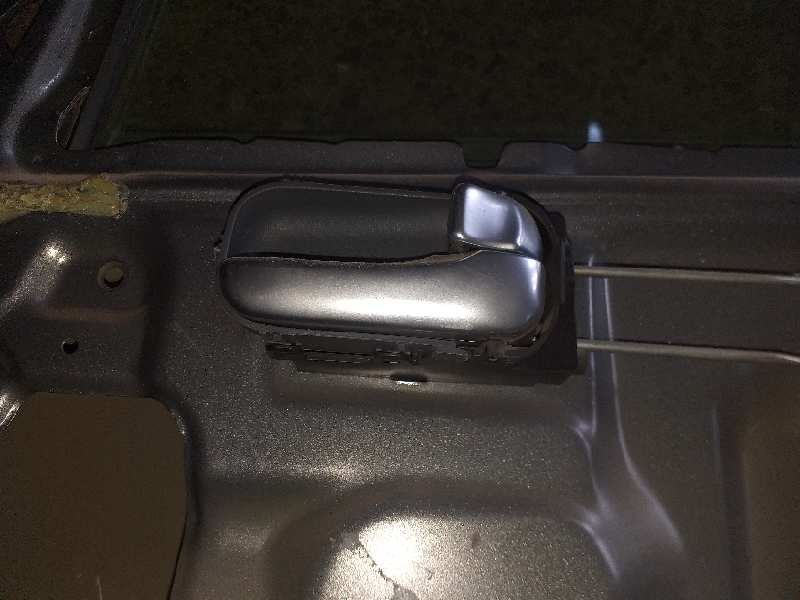 MANETA INTERIOR DELANTERA DERECHA