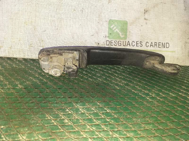 MANETA EXTERIOR DELANTERA DERECHA