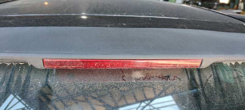 LUZ CENTRAL DE FRENO