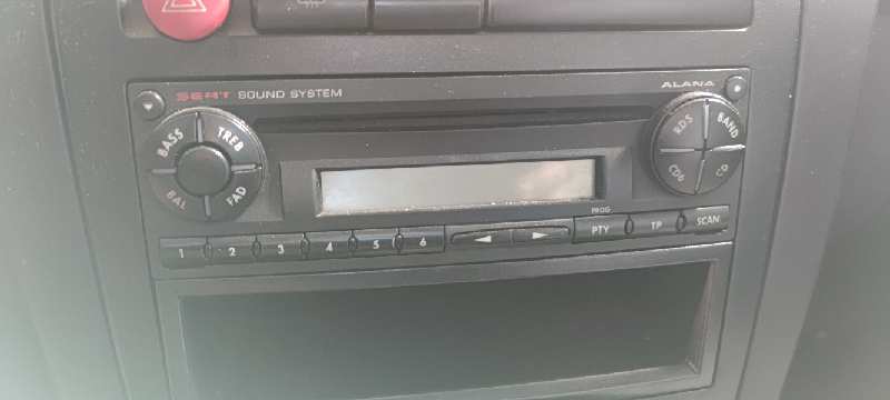 SISTEMA AUDIO - RADIO CD