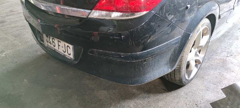 PARAGOLPES TRASERO