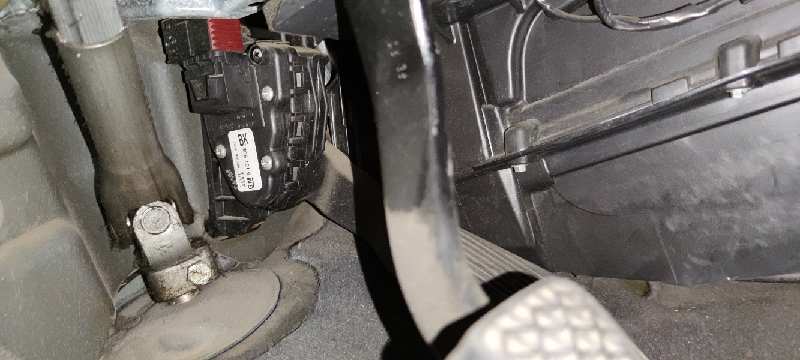 PEDAL ACELERADOR