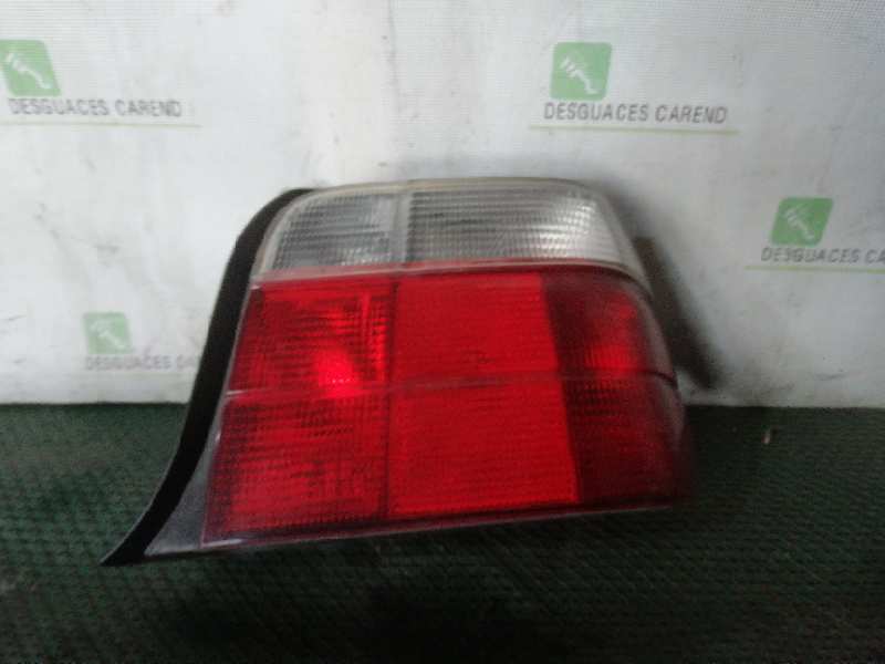 PILOTO TRASERO DERECHO