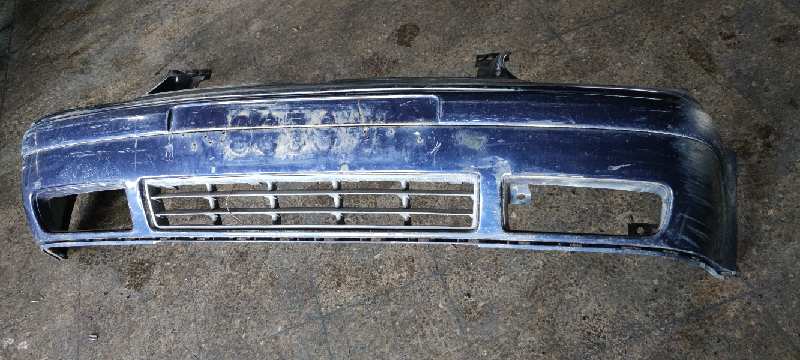 PARAGOLPES DELANTERO