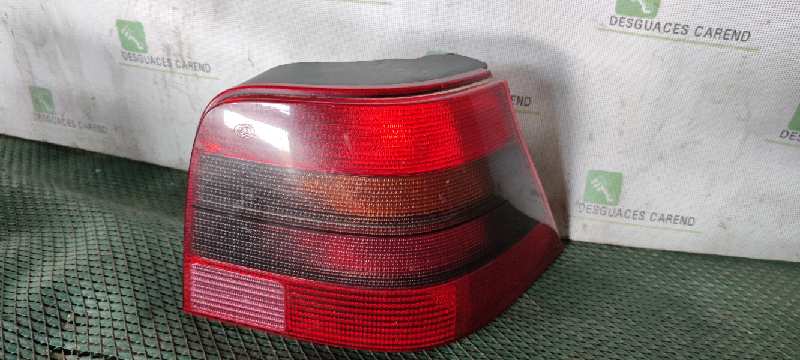 PILOTO TRASERO DERECHO