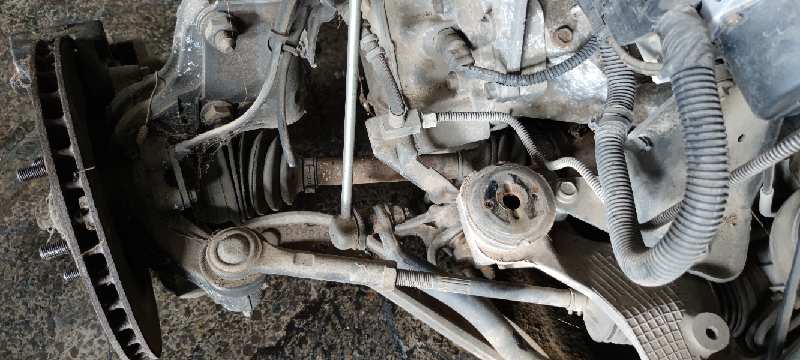 TRANSMISION DELANTERA IZQUIERDA