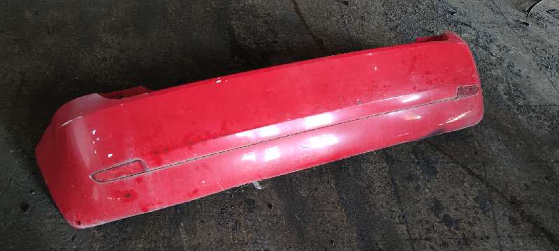 PARAGOLPES TRASERO