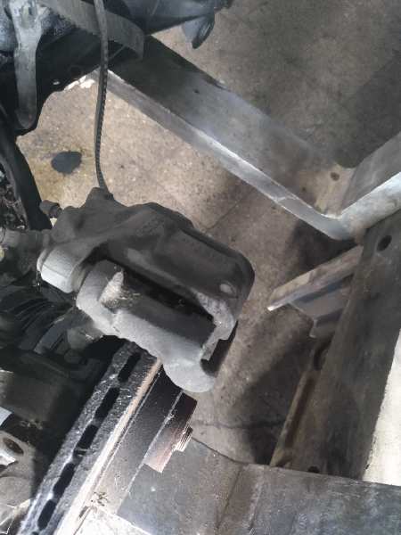 PINZA FRENO DELANTERA DERECHA