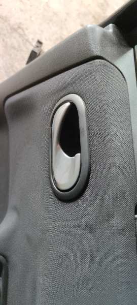 MANETA INTERIOR DELANTERA DERECHA