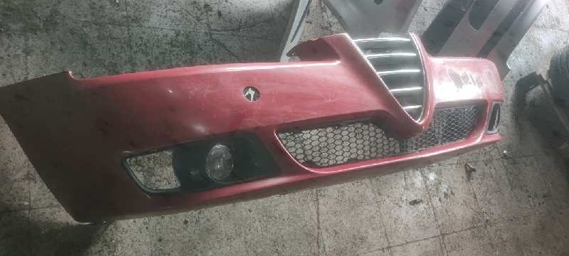 PARAGOLPES DELANTERO
