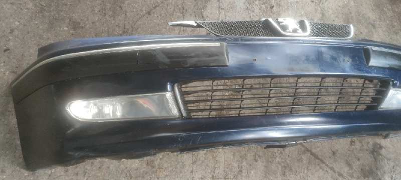 PARAGOLPES DELANTERO