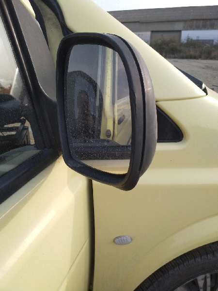 RETROVISOR DERECHO