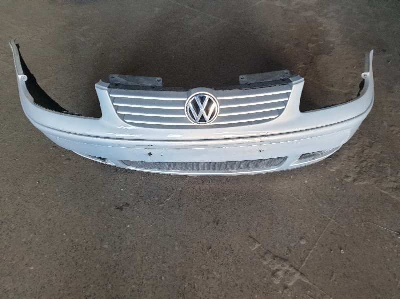 PARAGOLPES DELANTERO