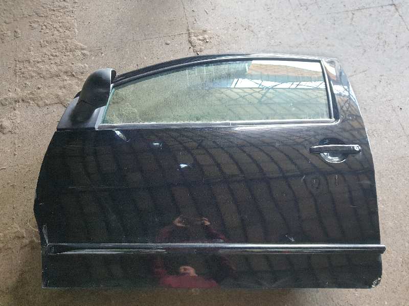 PUERTA DELANTERA IZQUIERDA