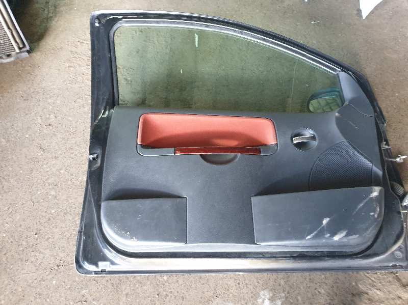 MANETA INTERIOR DELANTERA IZQUIERDA