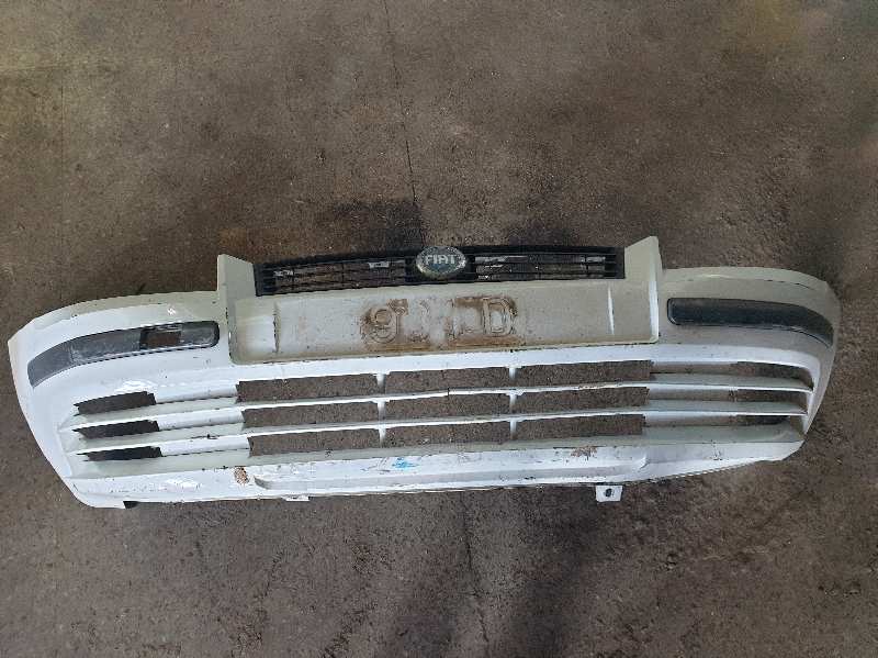 PARAGOLPES DELANTERO