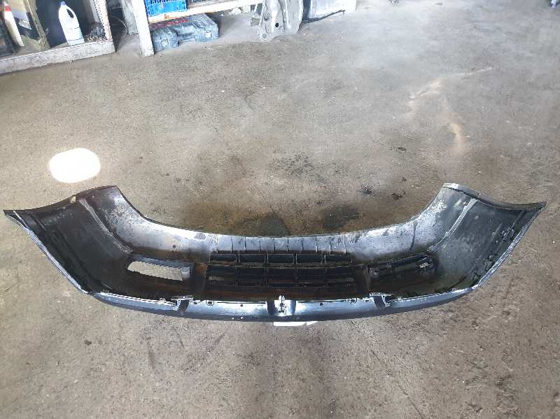 PARAGOLPES DELANTERO