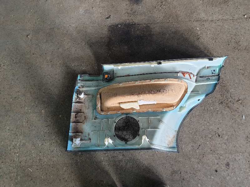 GUARNECIDO PUERTA TRASERA IZQUIERDA