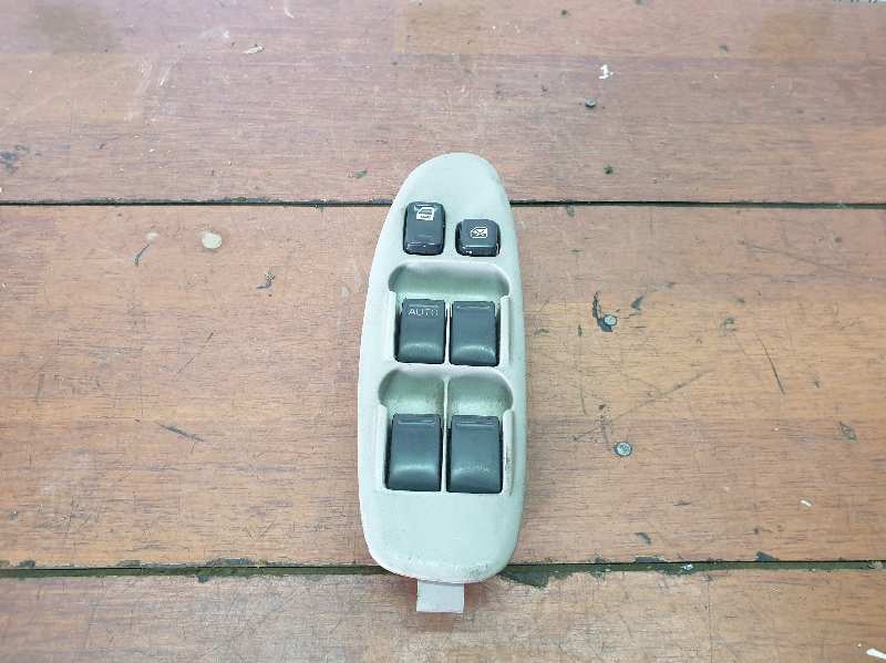 MANDO ELEVALUNAS DELANTERO IZQUIERDO 