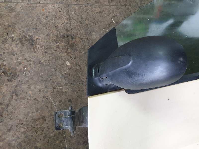 RETROVISOR IZQUIERDO