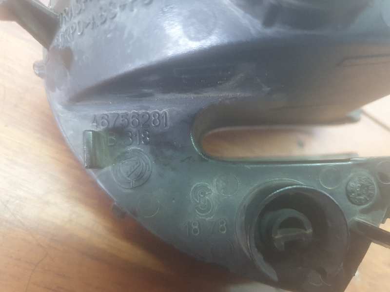 FARO ANTINIEBLA DERECHO