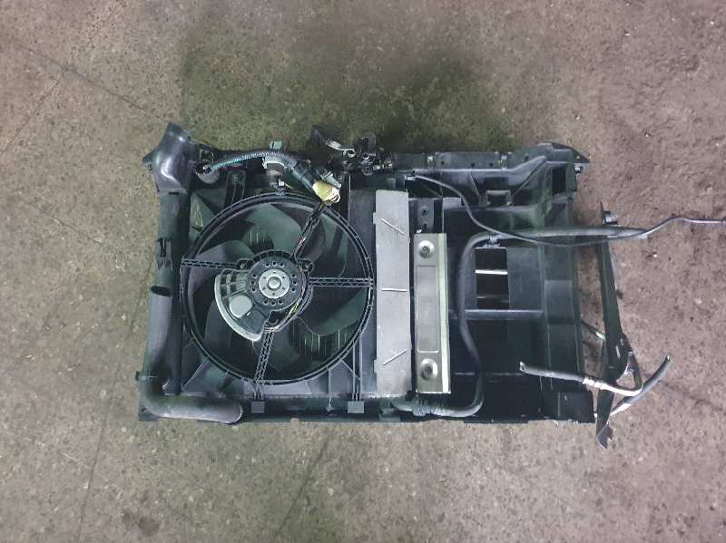 PANEL FRONTAL