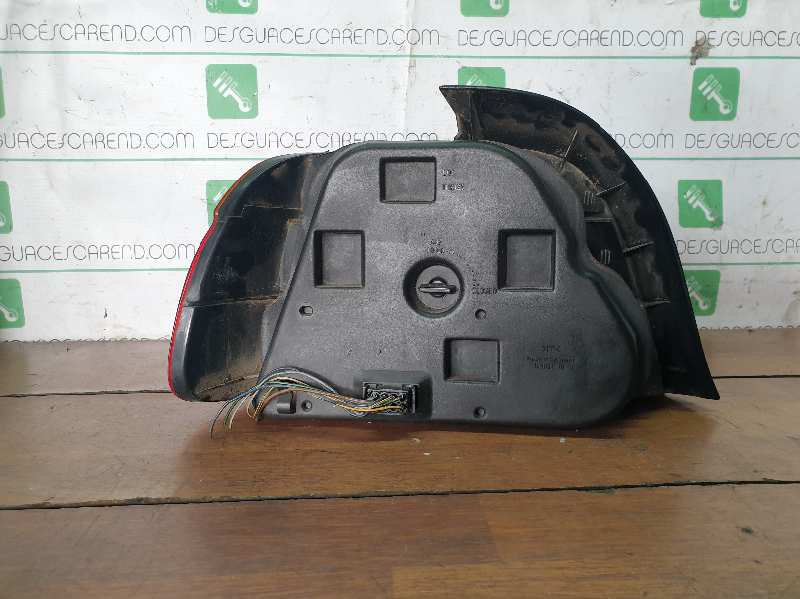 PILOTO TRASERO DERECHO