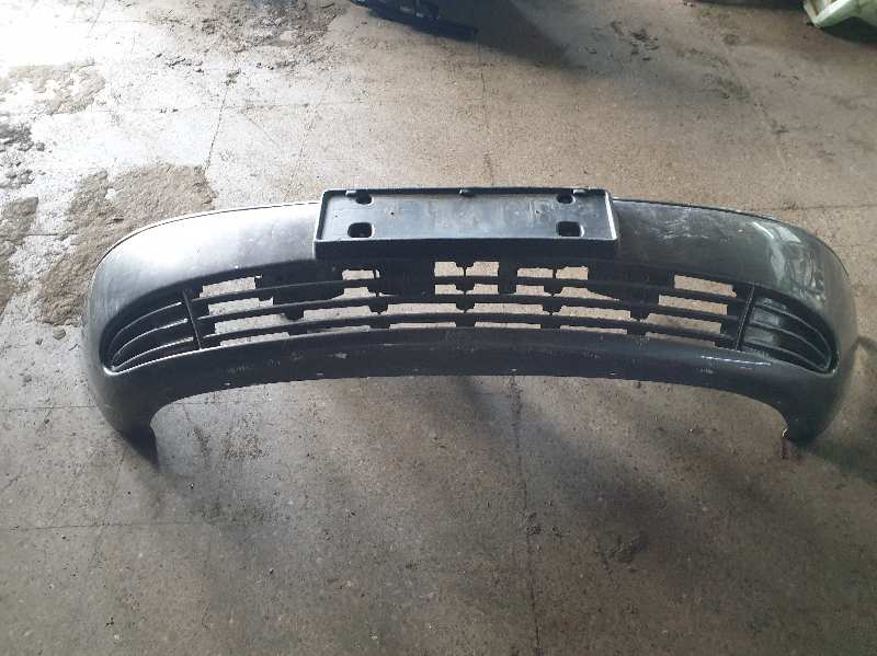 PARAGOLPES DELANTERO