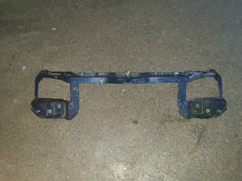 PANEL FRONTAL