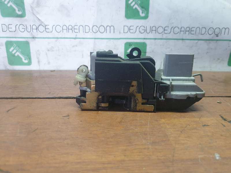 CERRADURA PUERTA DELANTERA DERECHA