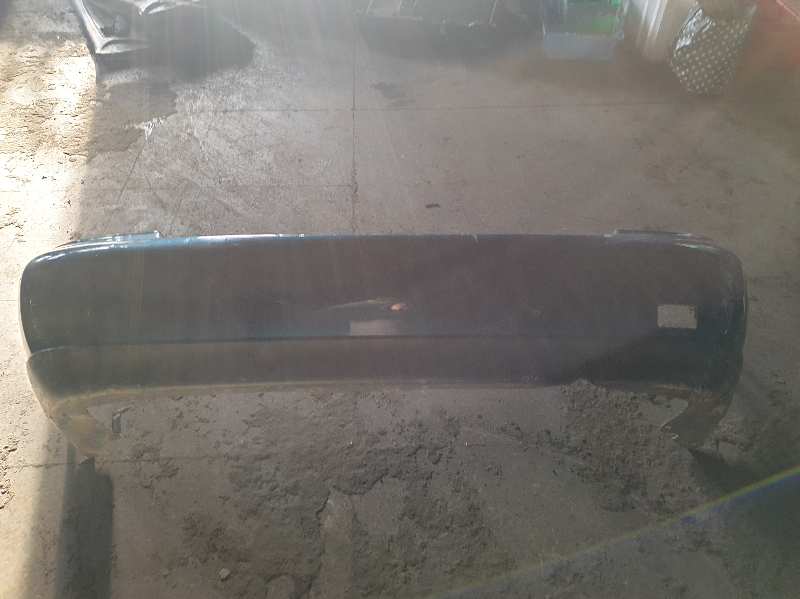 PARAGOLPES TRASERO