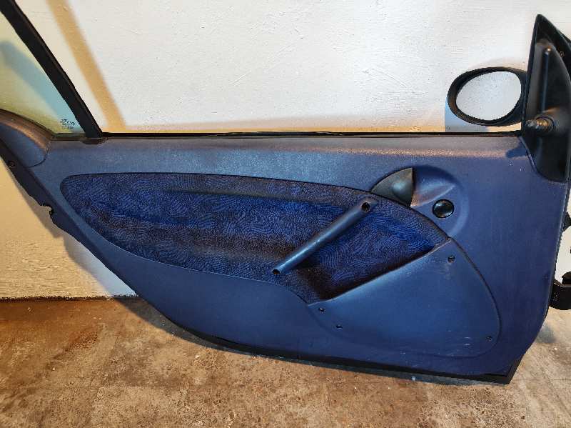 ELEVALUNAS DELANTERO IZQUIERDO